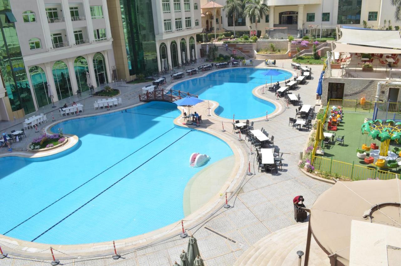 Logistic City Stars Hotel Il Il Cairo Esterno foto