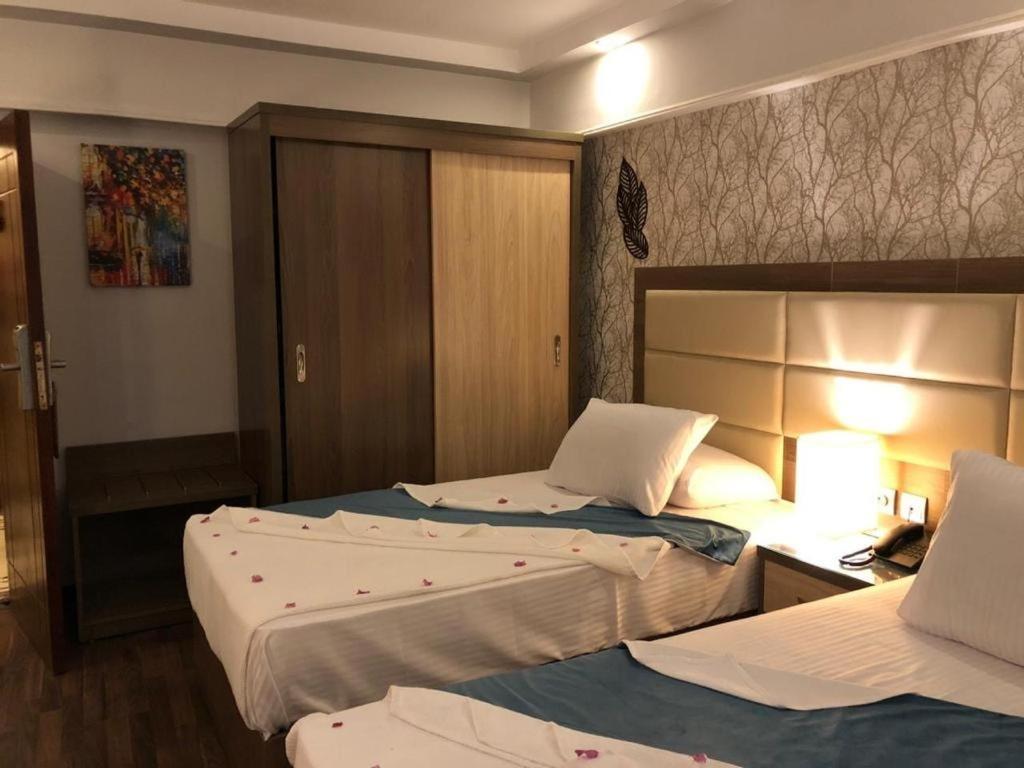 Logistic City Stars Hotel Il Il Cairo Esterno foto
